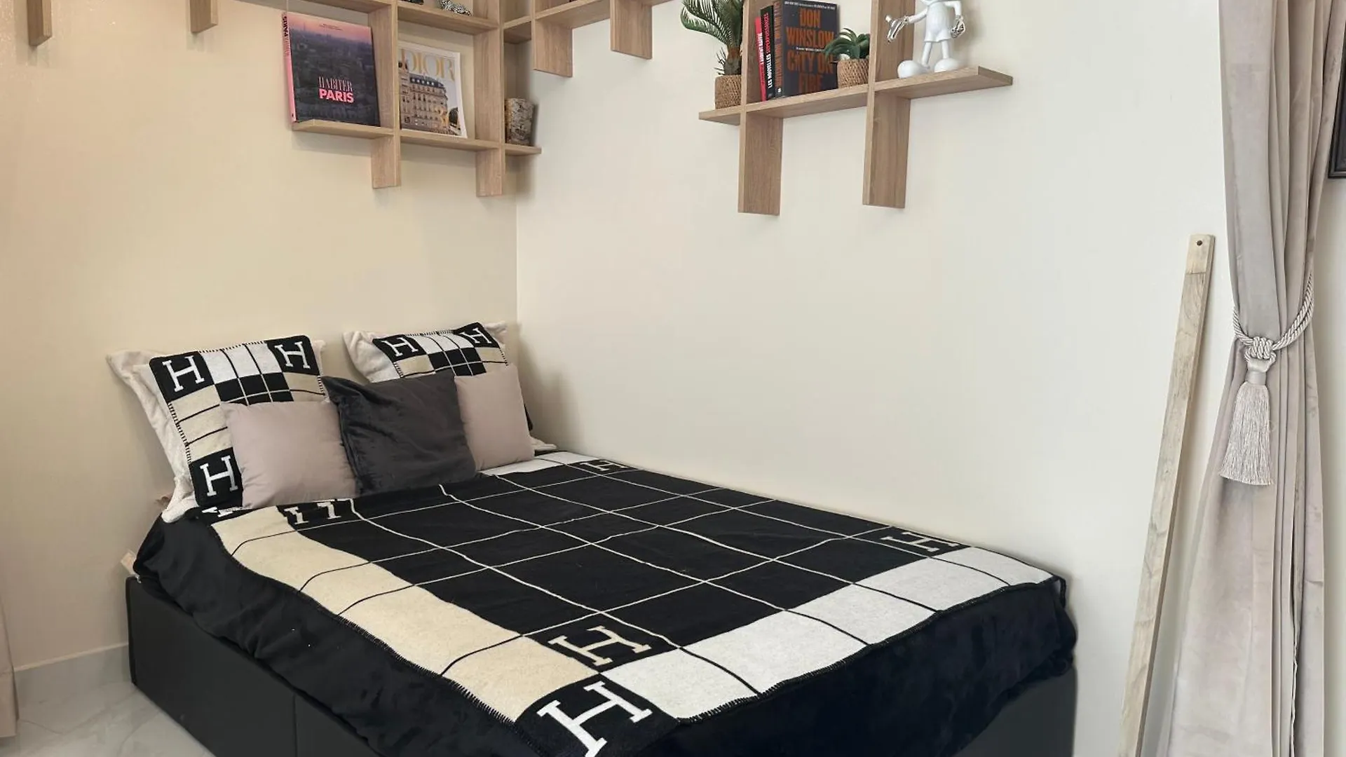 21a Marechal Foch Avenue Champs-elysees Апартаменты Париж