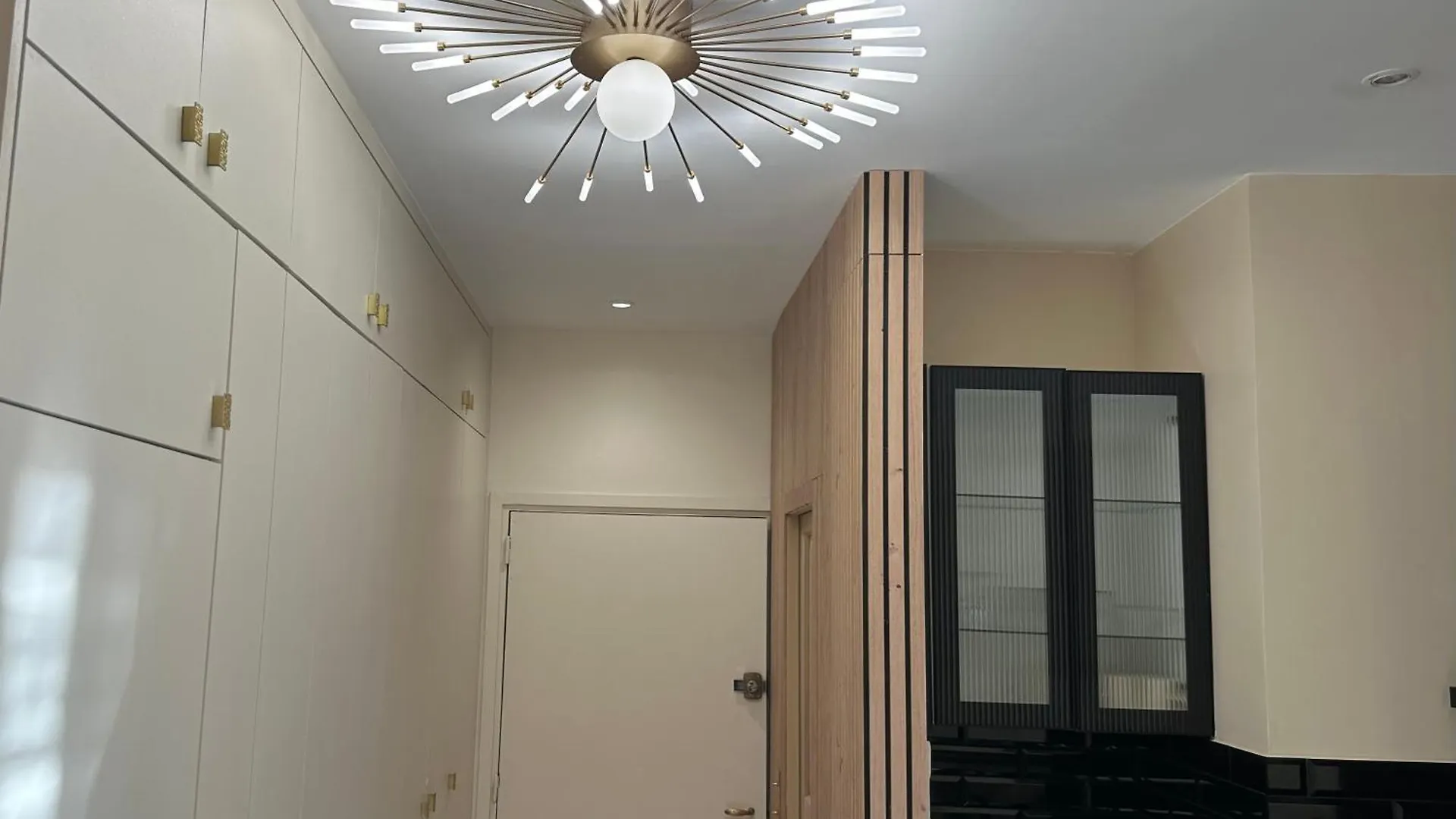 21a Marechal Foch Avenue Champs-elysees * Париж