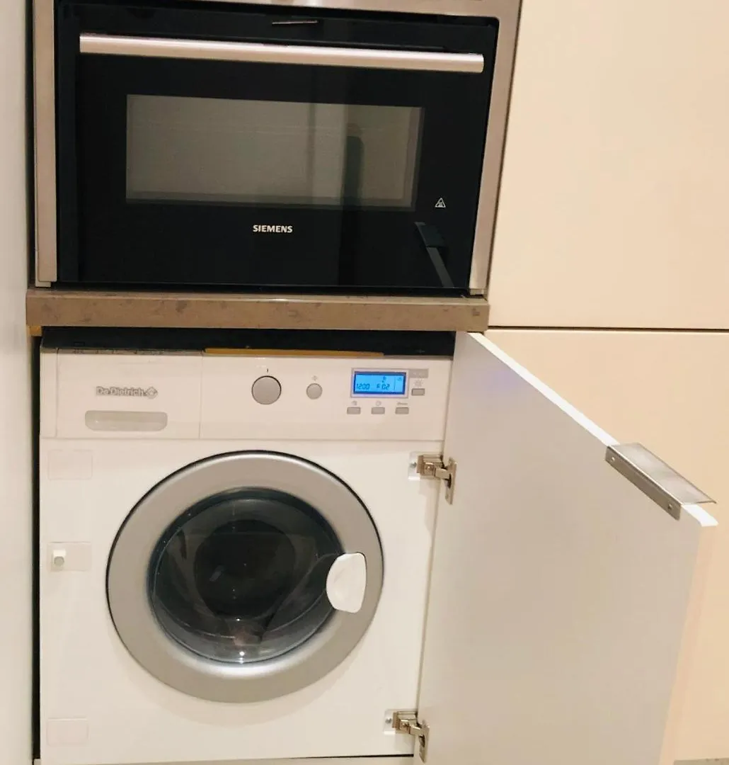 Apartment 21a Marechal Foch Avenue Champs-elysees
